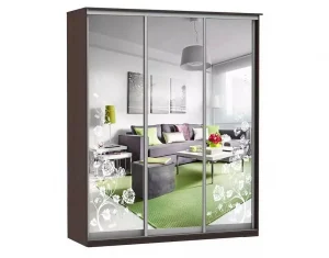 Шкаф купе Модерн 2076х600 3-х дверный 3-х секционный зеркальный с пескоструем №3 венге