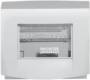 Короб настенного монтажа каскадного регулятора E8 с клеммными колодками WAG2 Baxi 7106138--